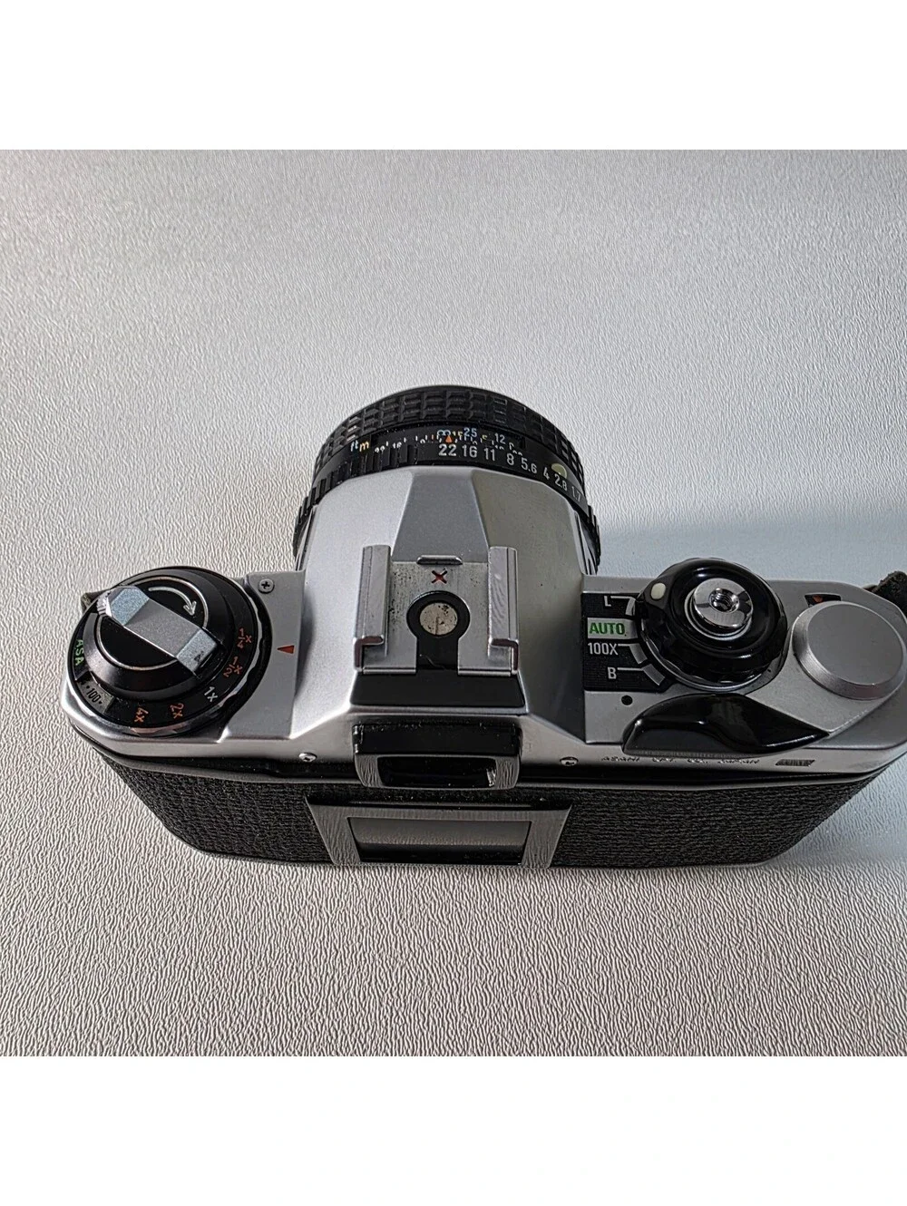 Pentax ME 35mm Film SLR Camera w/ SMC 50mm f/1.7 Lens Excellent Condition